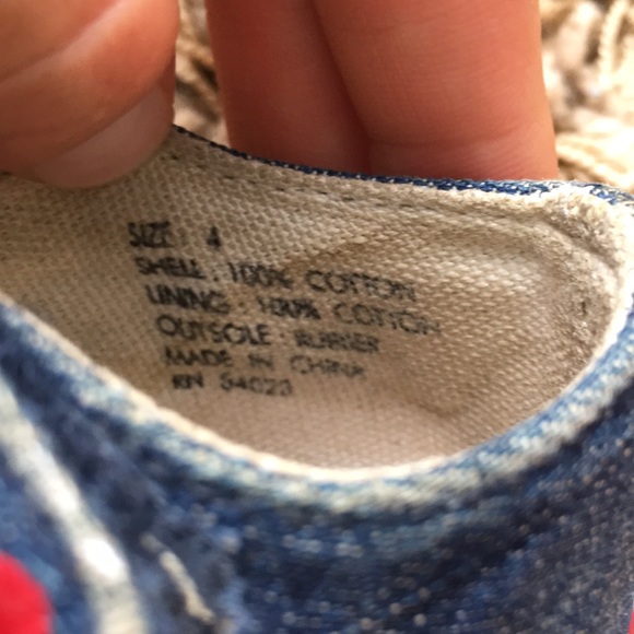 •2 Pairs of Baby Gap Velcro Shoes• - Picture 5 of 5